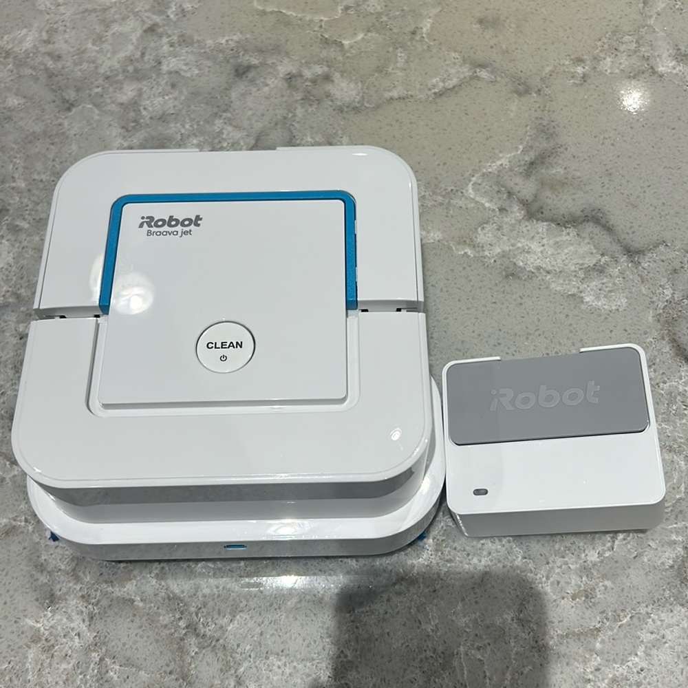 iRobot braava jet 240